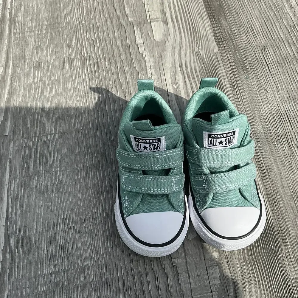 Converse All Star Size 6 Baby/Toddler Shoe Green Velcro Close